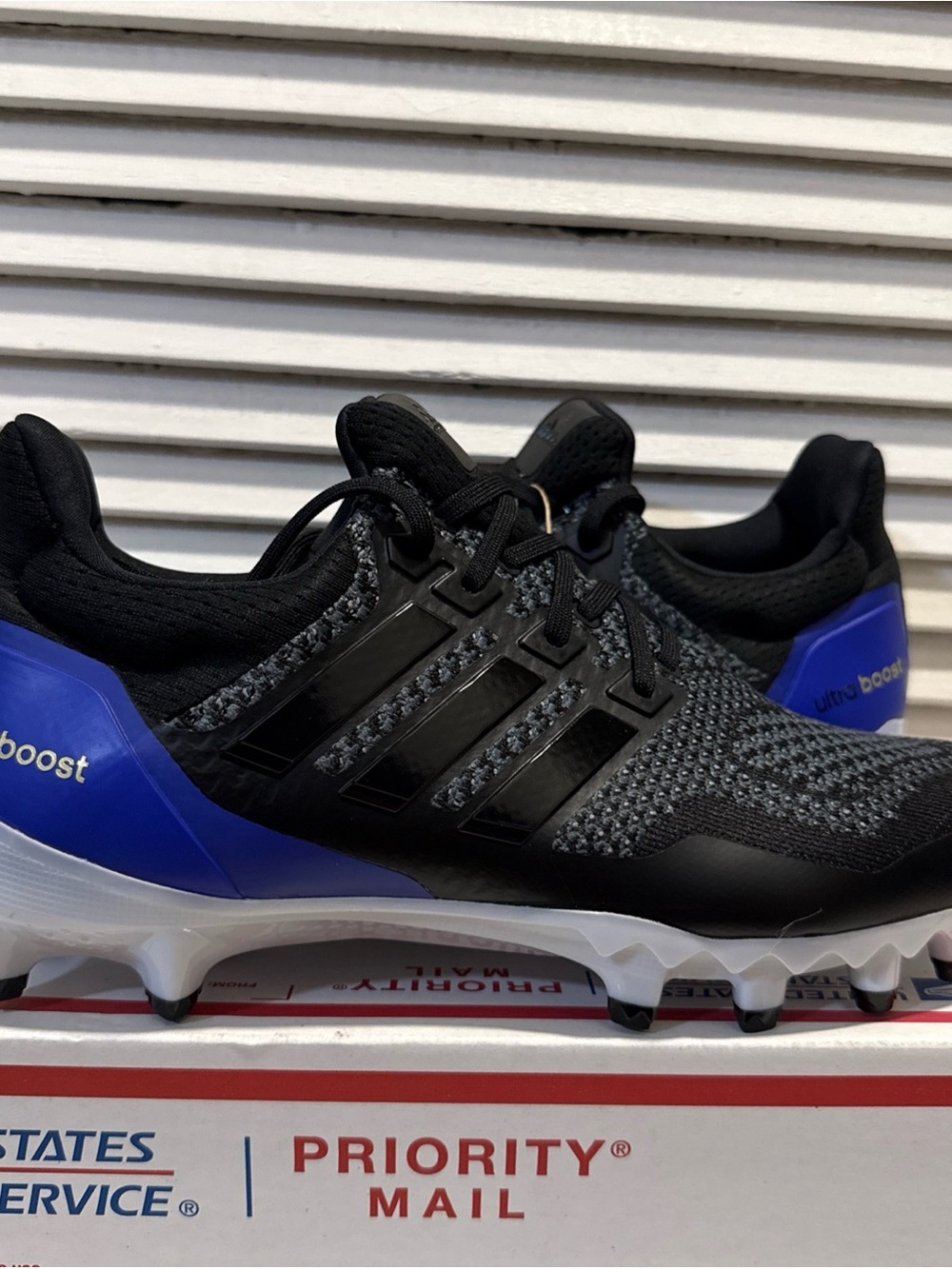 New Adidas Ultraboost Primeknit Football Cleats Black Blue Mens Size 10.5 JP7410